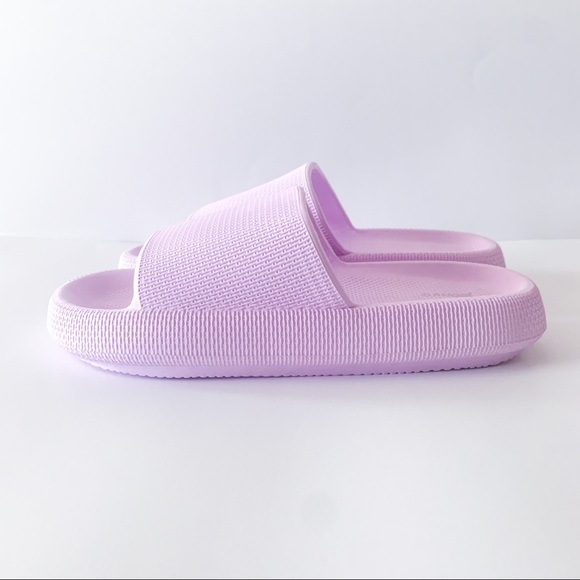 Joomra Pillow Slides Slippers in Lilac Lavender - Picture 6 of 10